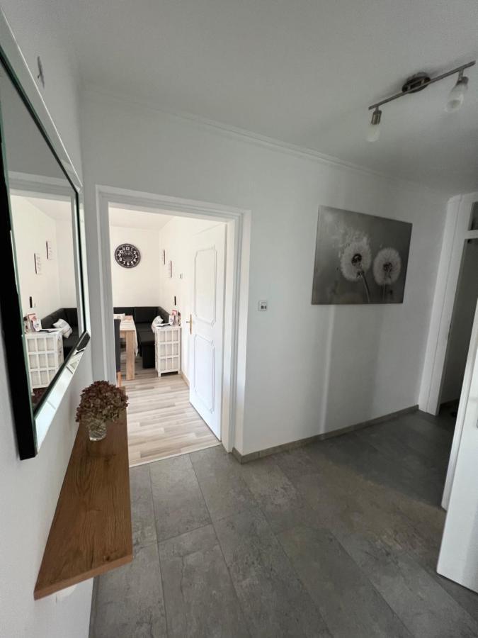 Apartment 1 Gaeste Schoerfling
