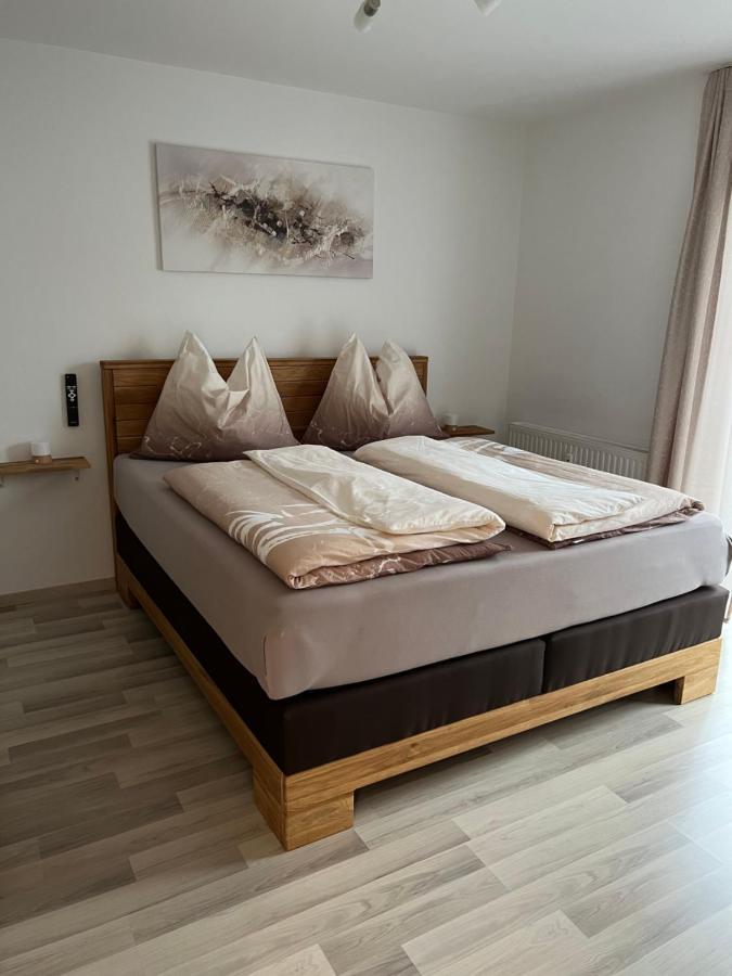 1 Gaeste Apartment *